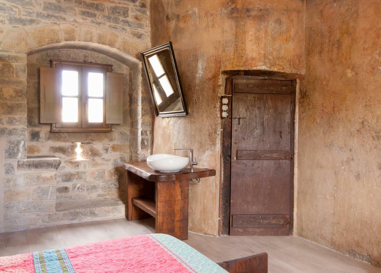 Casa Mur De Alujan Tierrantona Exteriér fotografie